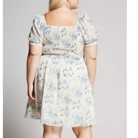 Her Universe Plus Size 1 BoxLunch Exclusive Harry Potter Hogwarts All Over Dress - Picture 3 of 3